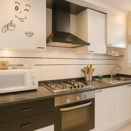 Δωμάτια σε οικογενειακή κατοικία Sala Riunioni *