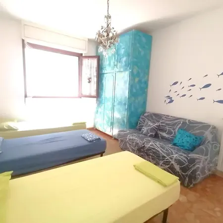 Sala Riunioni Δωμάτια σε οικογενειακή κατοικία *