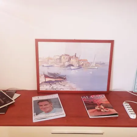 Sala Riunioni * Alassio